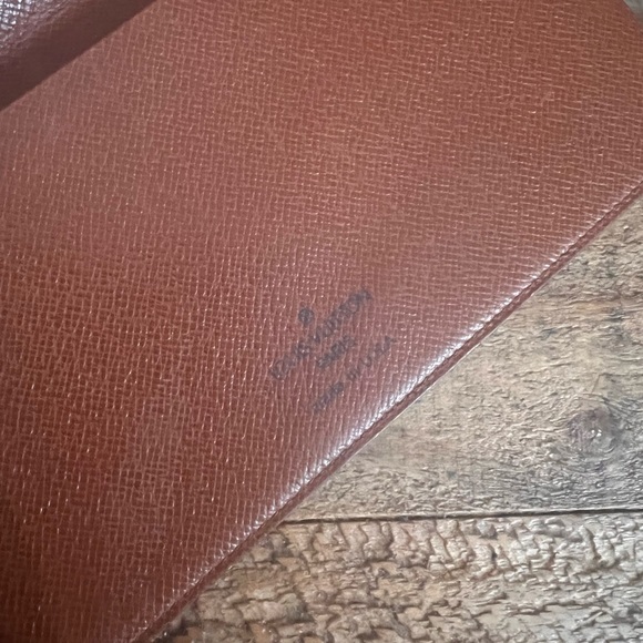 Authentic Louis Vuitton Long Check Book Wallet Cover - Picture 3 of 10